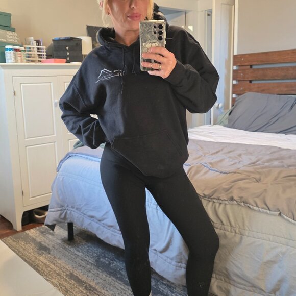 Meet your Posher, Amber - Picture 5 of 8